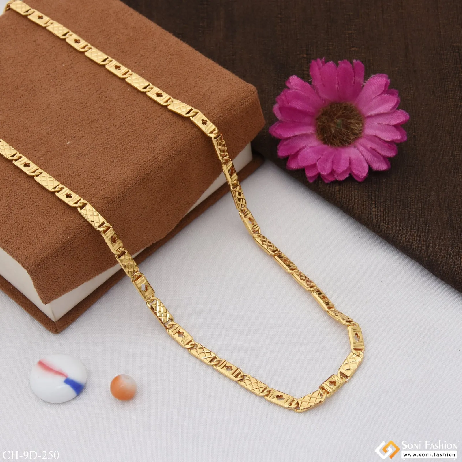 Best Quality Durable Design Gold Plated Nawabi Chain for Men - Style D250