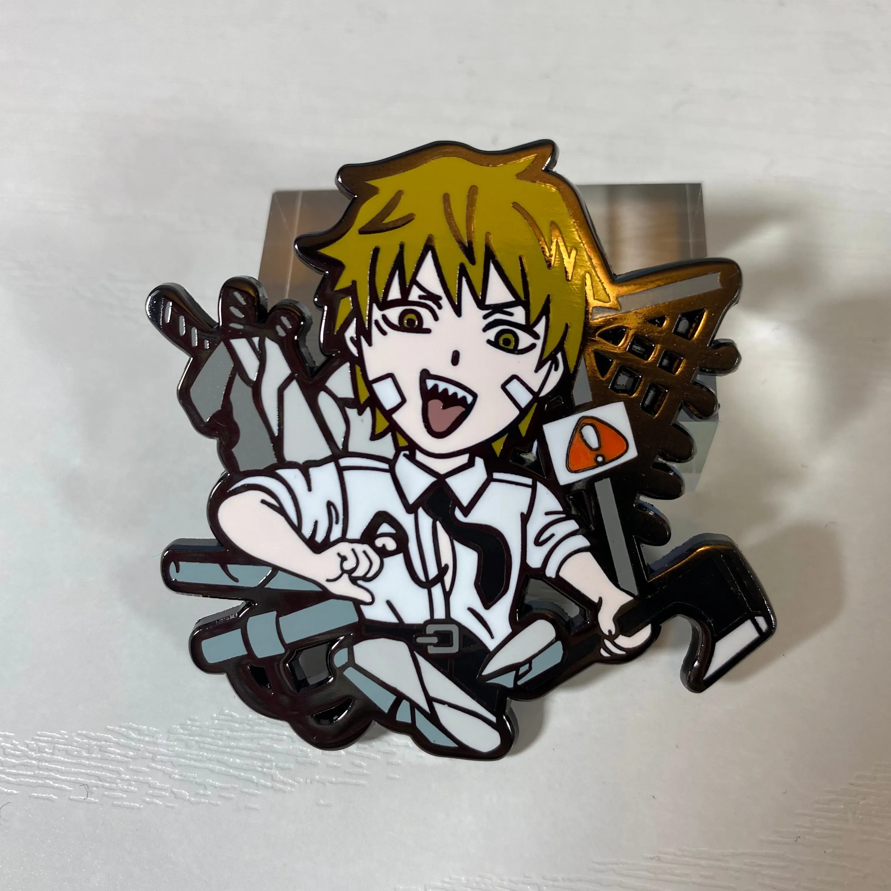 Chainsaw Man Enamel Pins (Large)