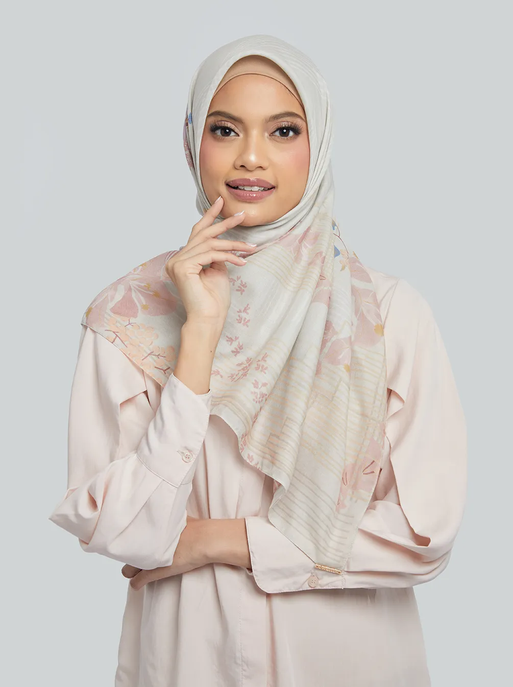 CHARAKA SCARF CREAM
