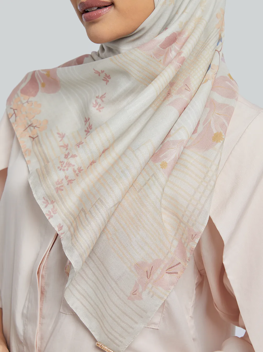 CHARAKA SCARF CREAM