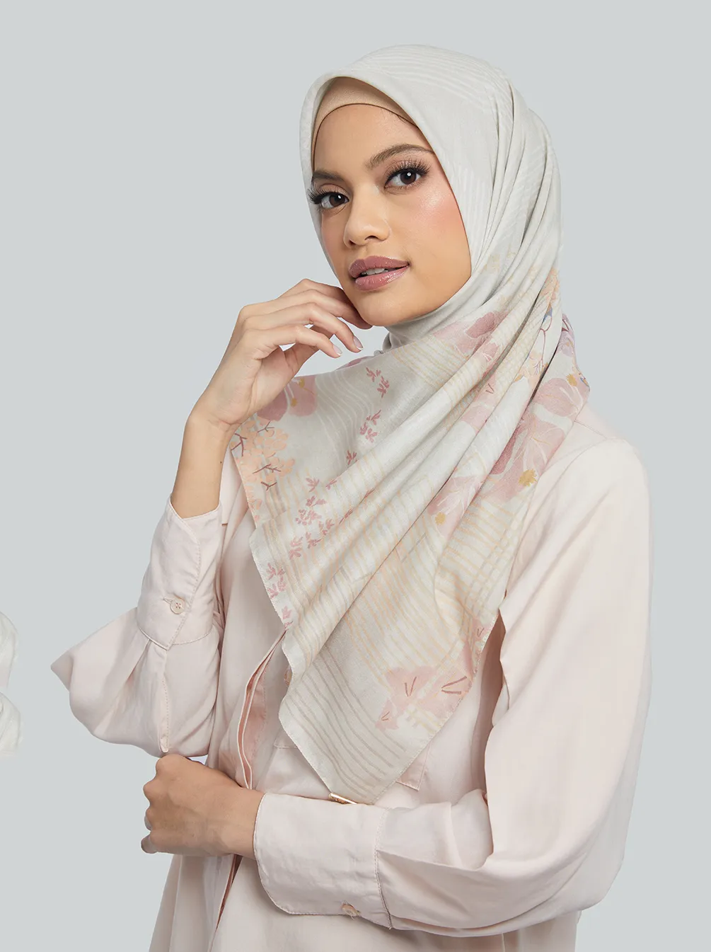 CHARAKA SCARF CREAM