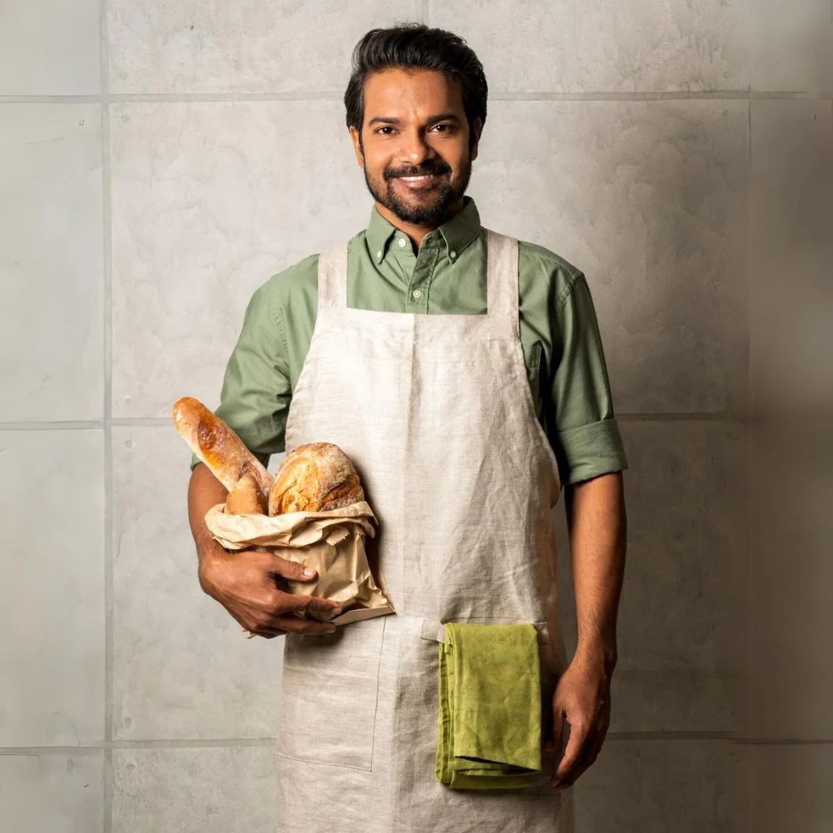 Cross Back Pocketed Apron | Anti Microbial Hemp Fabric | Durable & Multi-Purpose