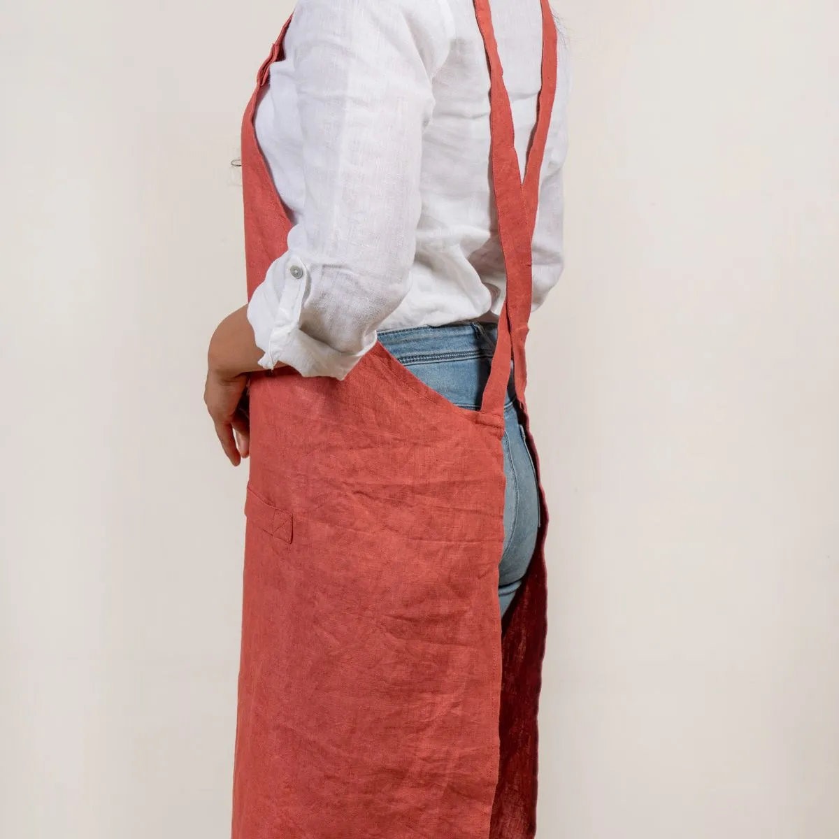 Cross Back Pocketed Apron | Anti Microbial Hemp Fabric | Durable & Multi-Purpose