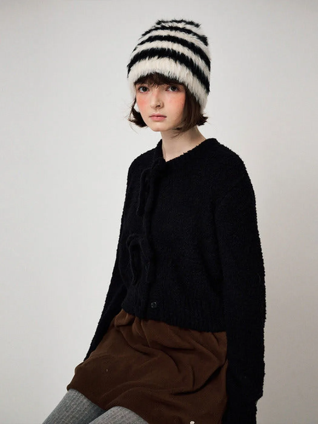 FUNFROMFUN HAIRY KNIT BEANIE, BLACK IVORY