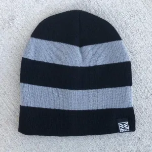 Pow Beanie in Black/Grey Striped