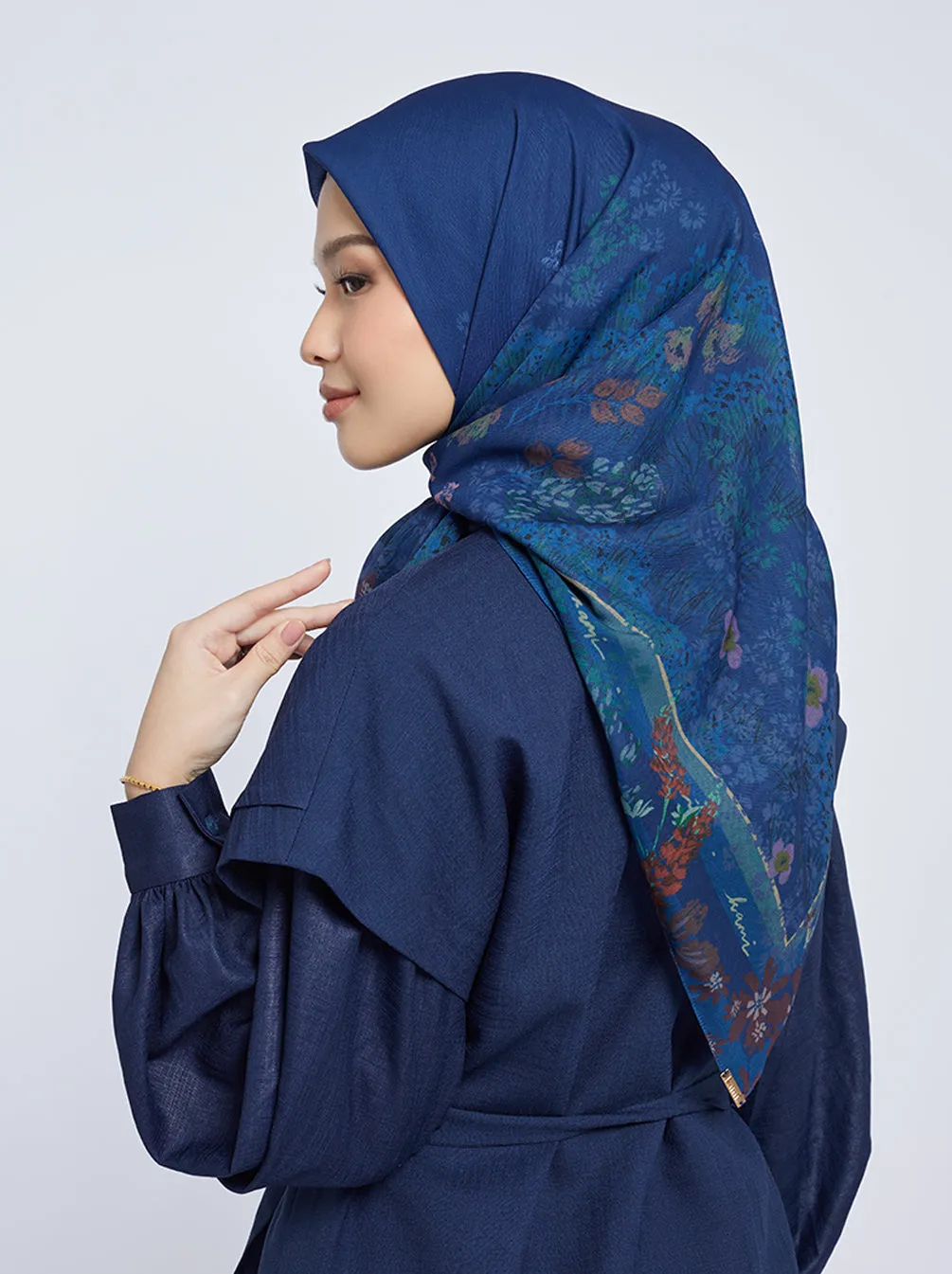 PRIMAVERA SIGNATURE SCARF NAVY