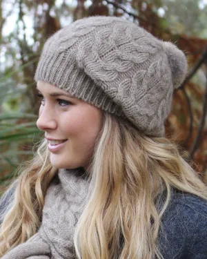 RELAXED CABLE BEANIE WITH RABBIT FUR POMPOM