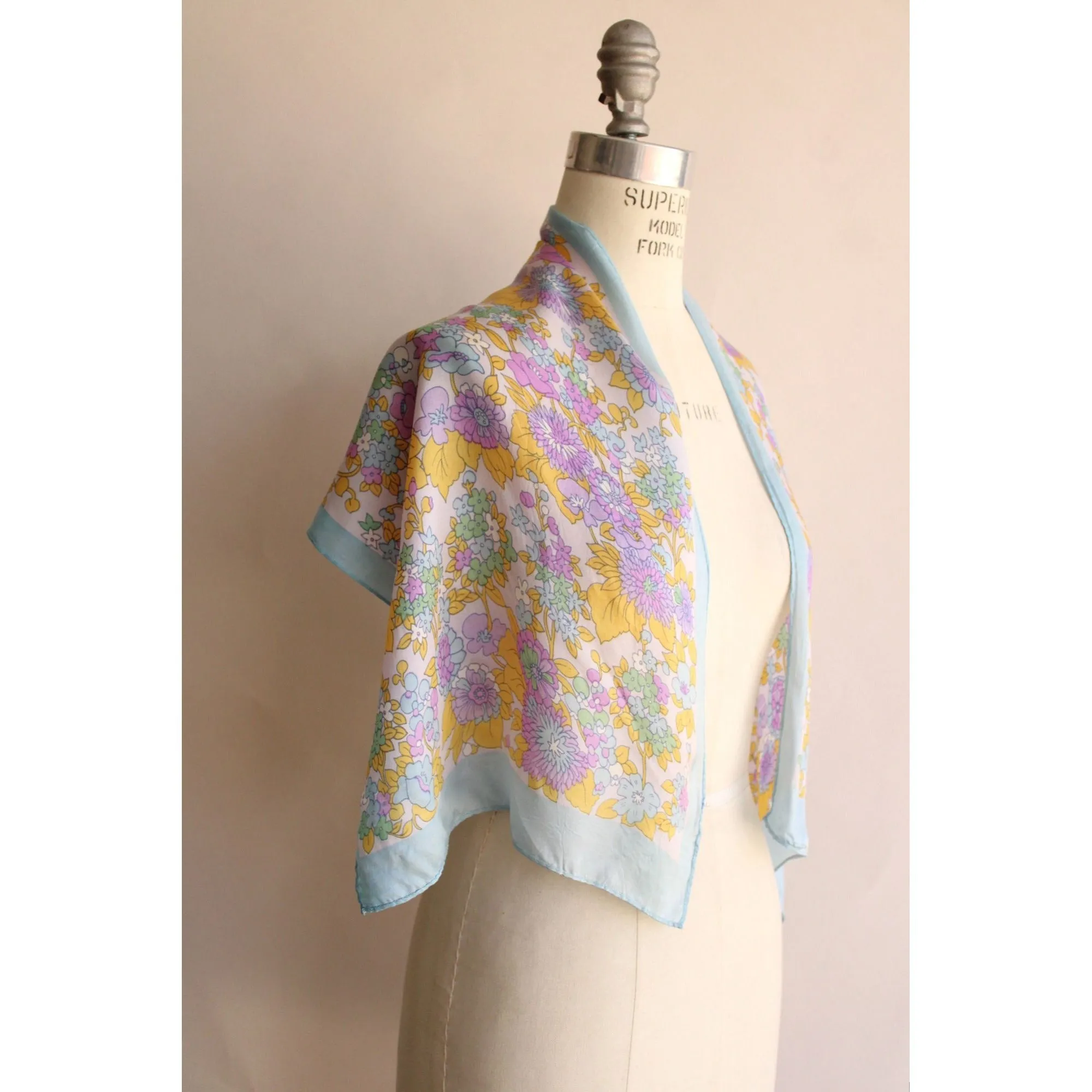 Vintage 1960s Mod Floral Print Rectangle Scarf