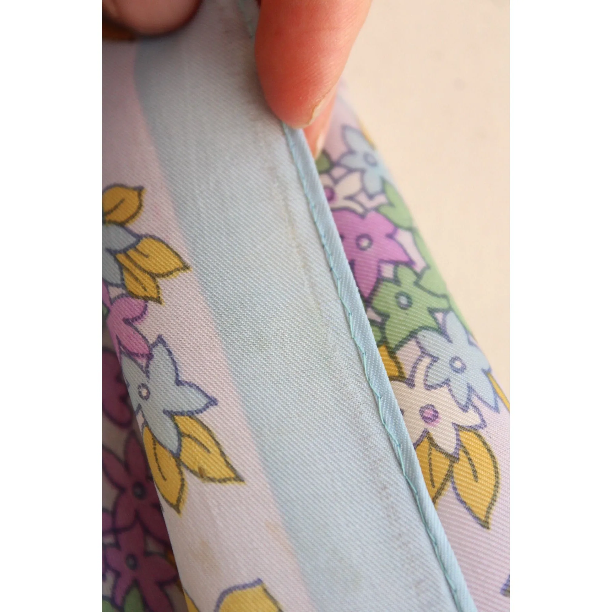 Vintage 1960s Mod Floral Print Rectangle Scarf